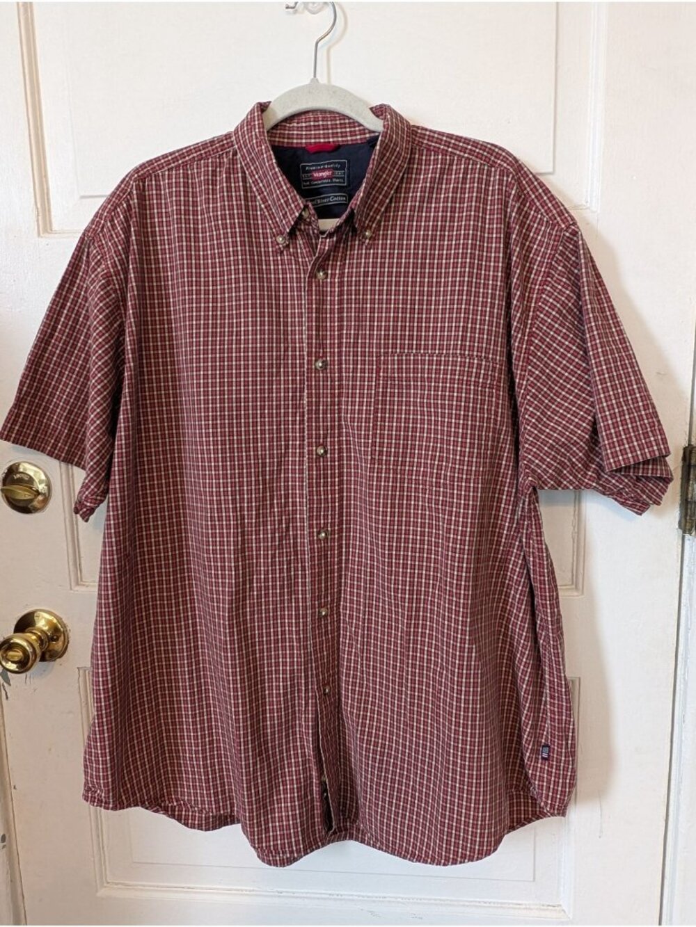 Wrangler Men's Cool River Cotton Red Plaid Short-Sleeve Button-Down Shirt Size